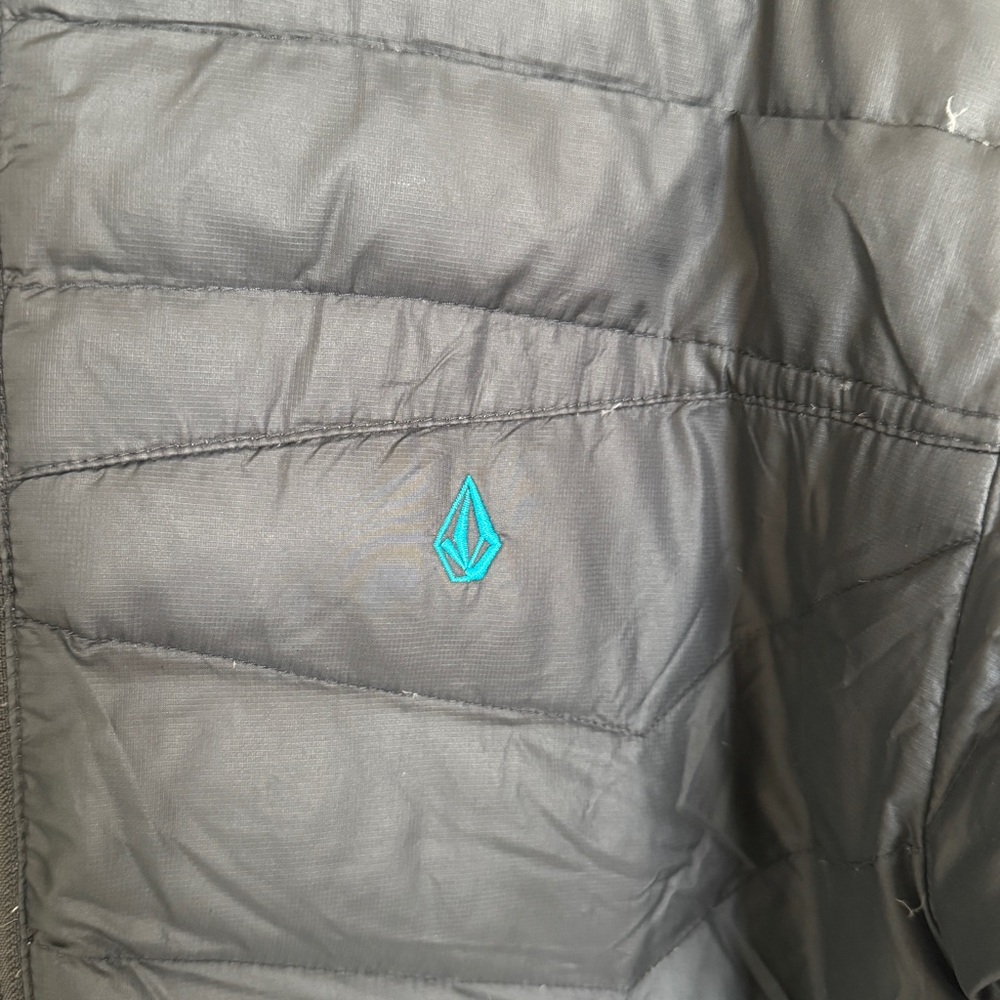 Volcom Down Jacket - Picture 4 of 7